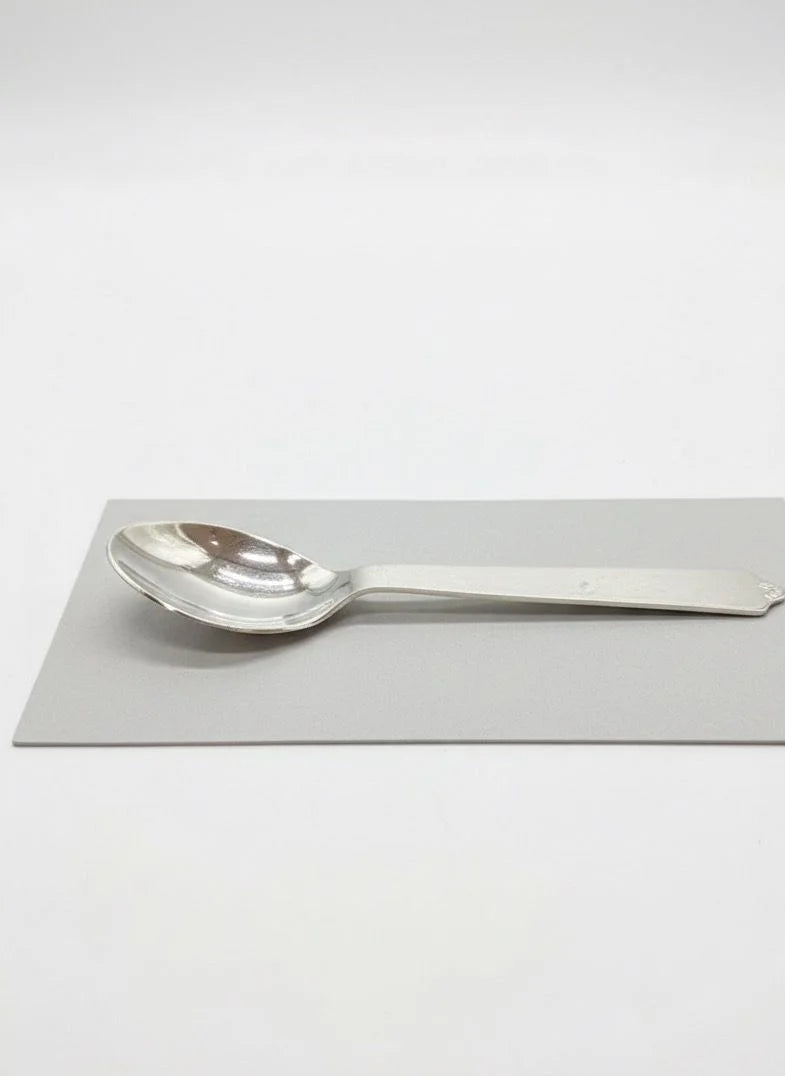 Premium Baby Feeding Spoon – Safe & Comfortable Mealtime